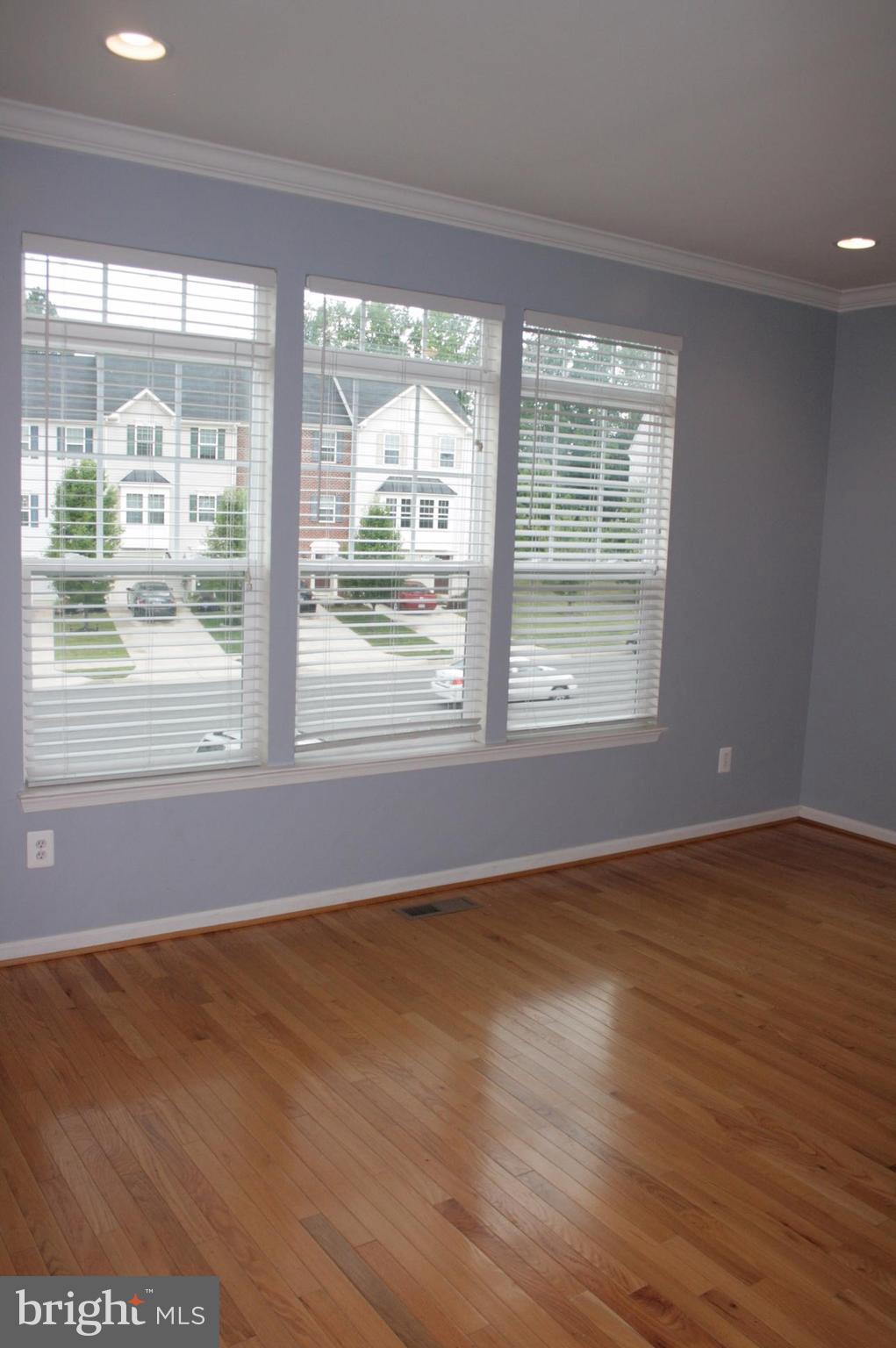 WOODSTREAM - Residential Lease