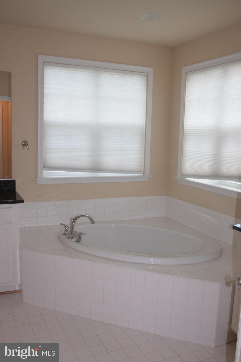 WOODSTREAM - Residential Lease