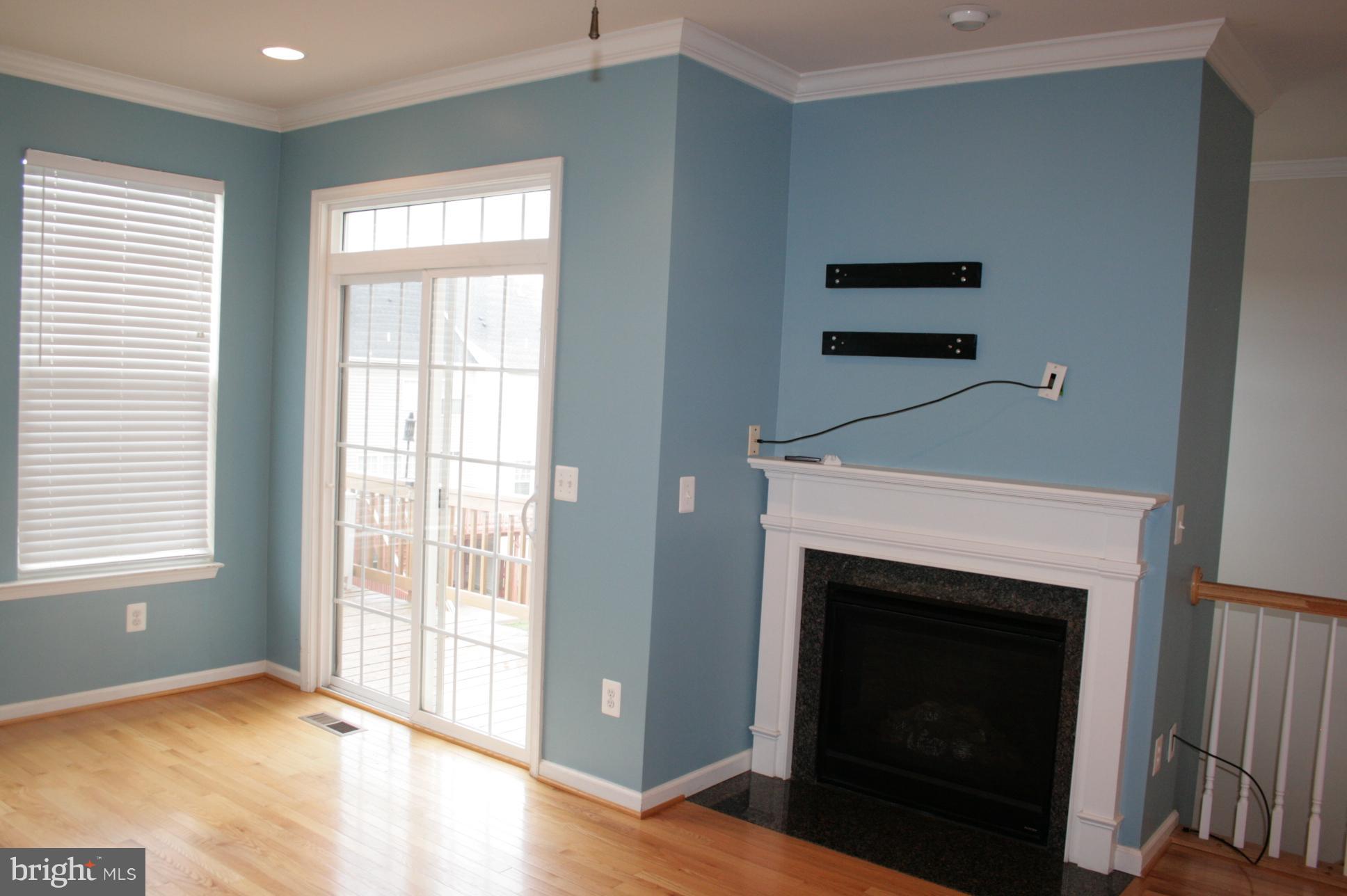 WOODSTREAM - Residential Lease