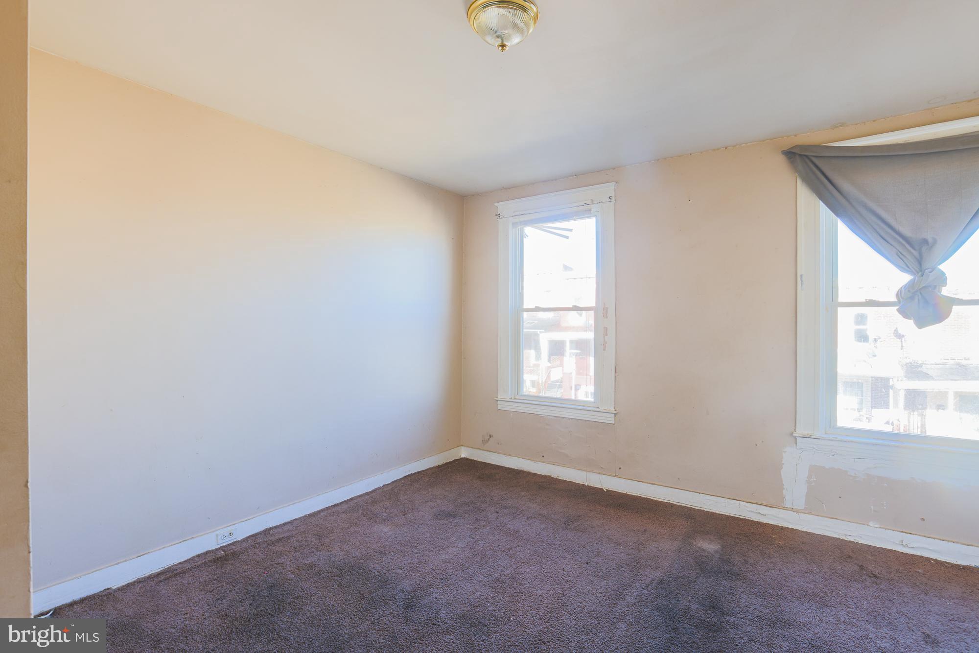 EAST BALTIMORE MIDWAY - Residential