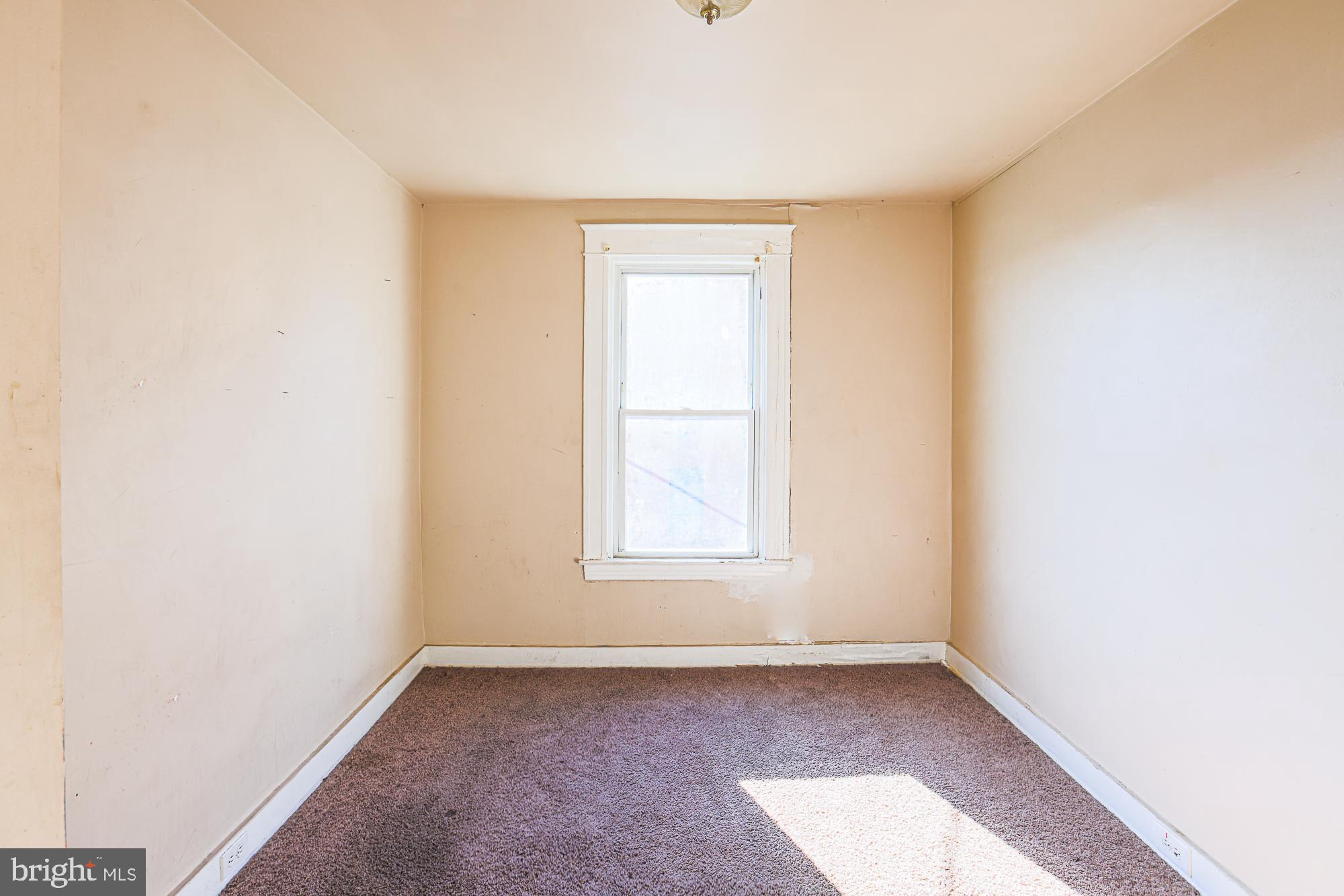 EAST BALTIMORE MIDWAY - Residential