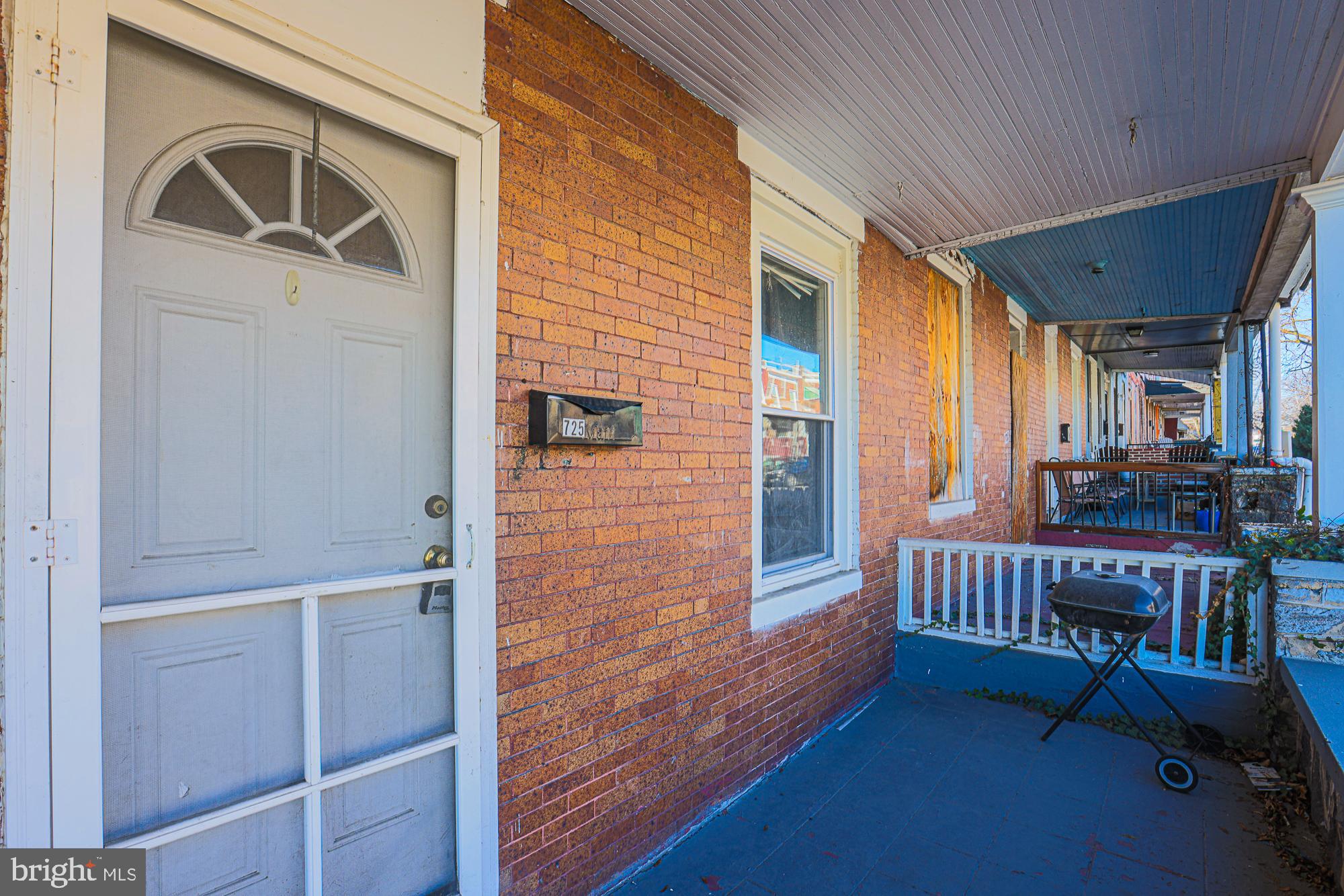 EAST BALTIMORE MIDWAY - Residential