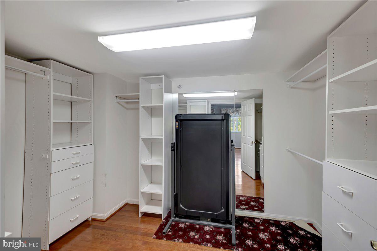 ROSSLARE RIDGE - Residential