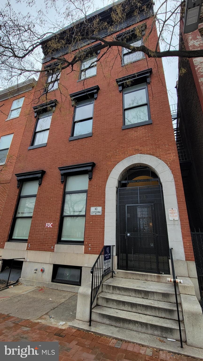 LEXINGTON MARKET - Residential Lease