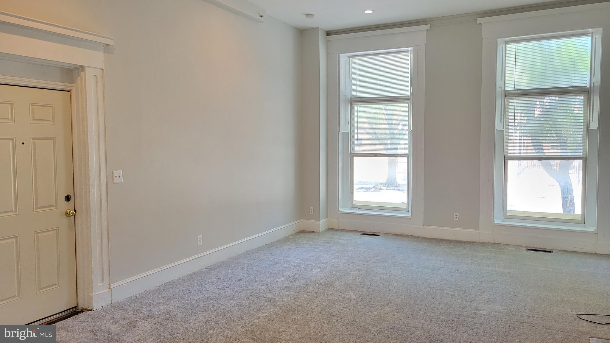 LEXINGTON MARKET - Residential Lease