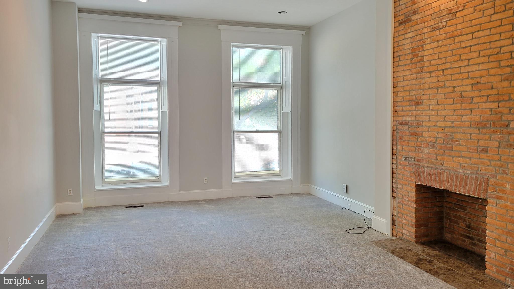 LEXINGTON MARKET - Residential Lease