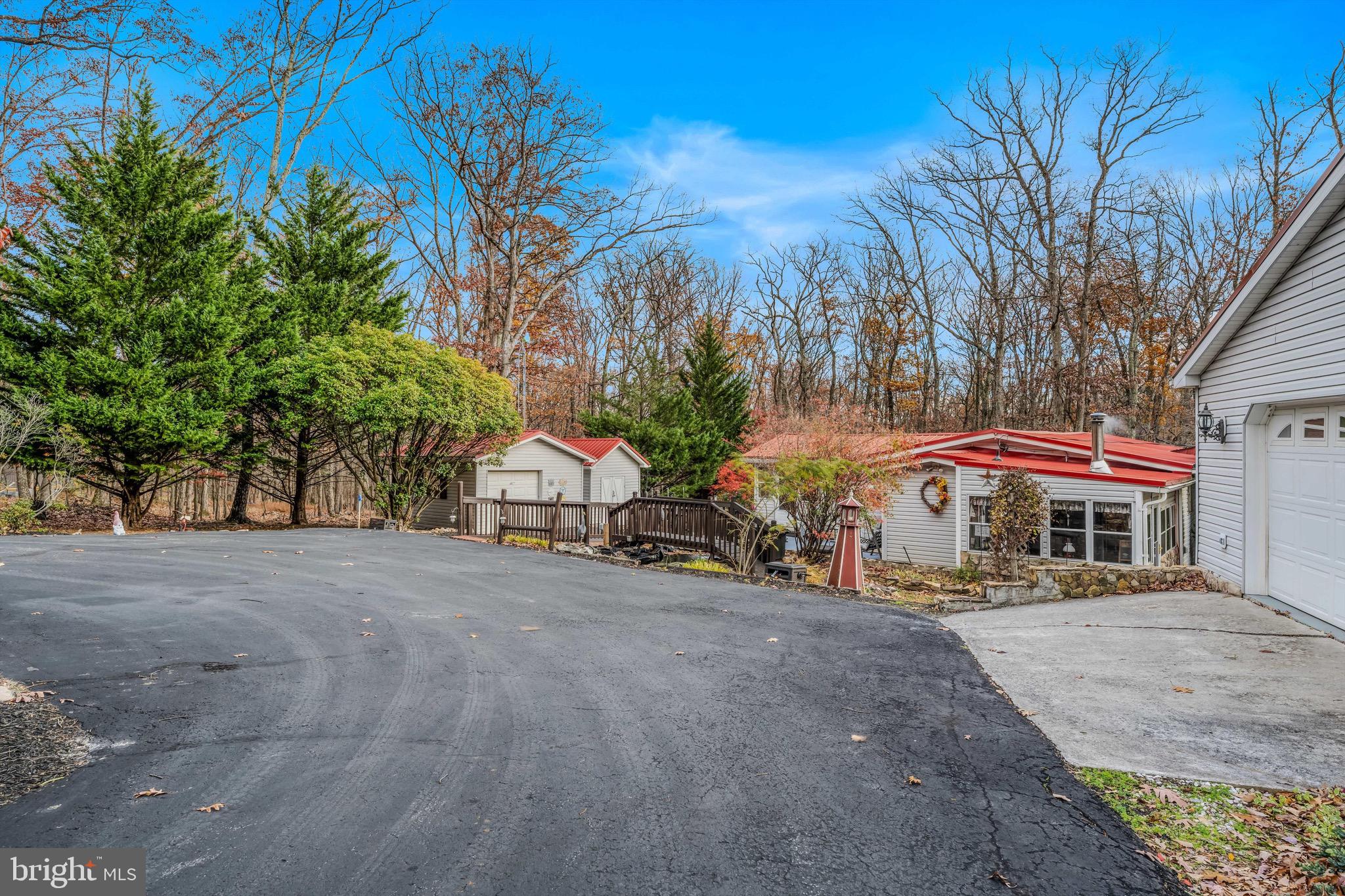 SLEEPY HOLLOW SUBDIVISION - Residential