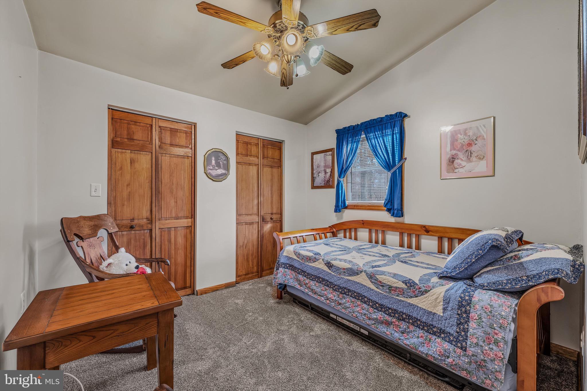 SLEEPY HOLLOW SUBDIVISION - Residential