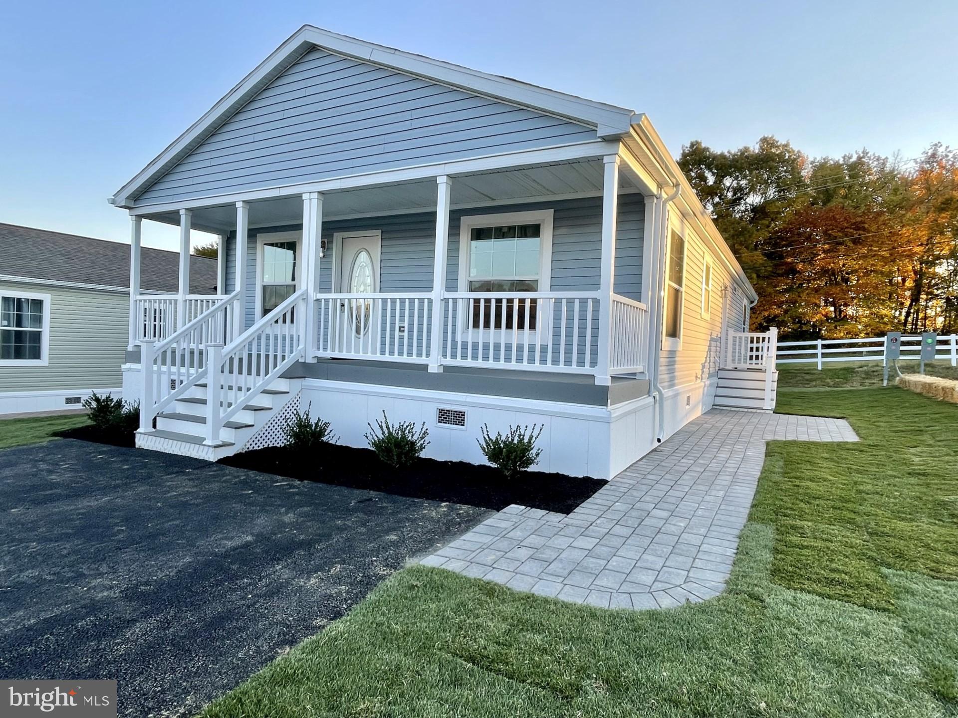 CHESTNUT POINT ESTATES - Residential