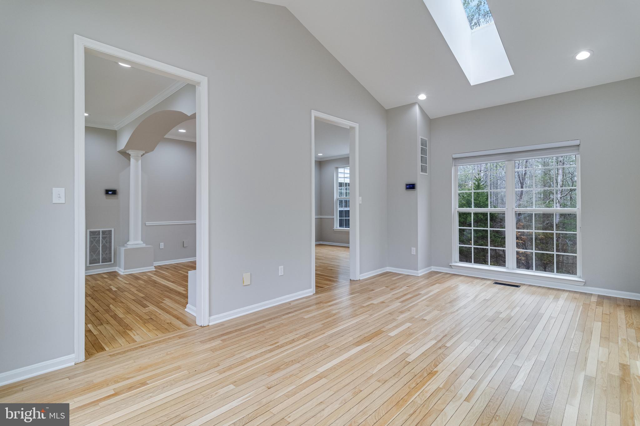 LONGMEADE - Residential