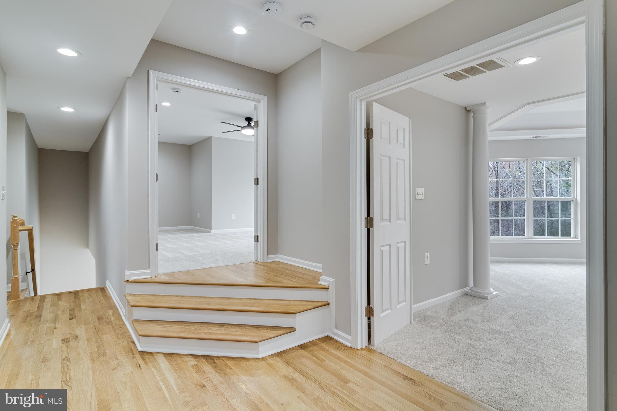 LONGMEADE - Residential