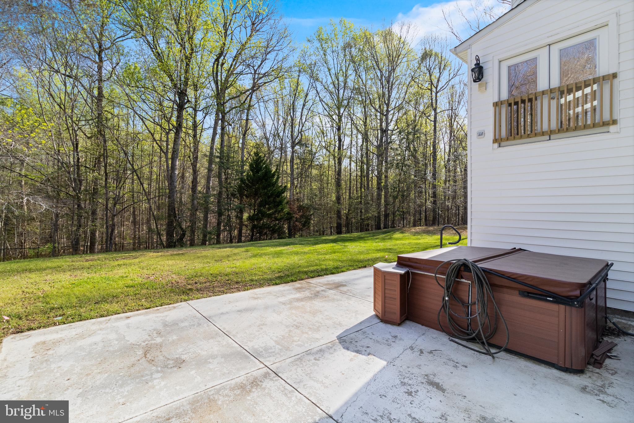 LONGMEADE - Residential