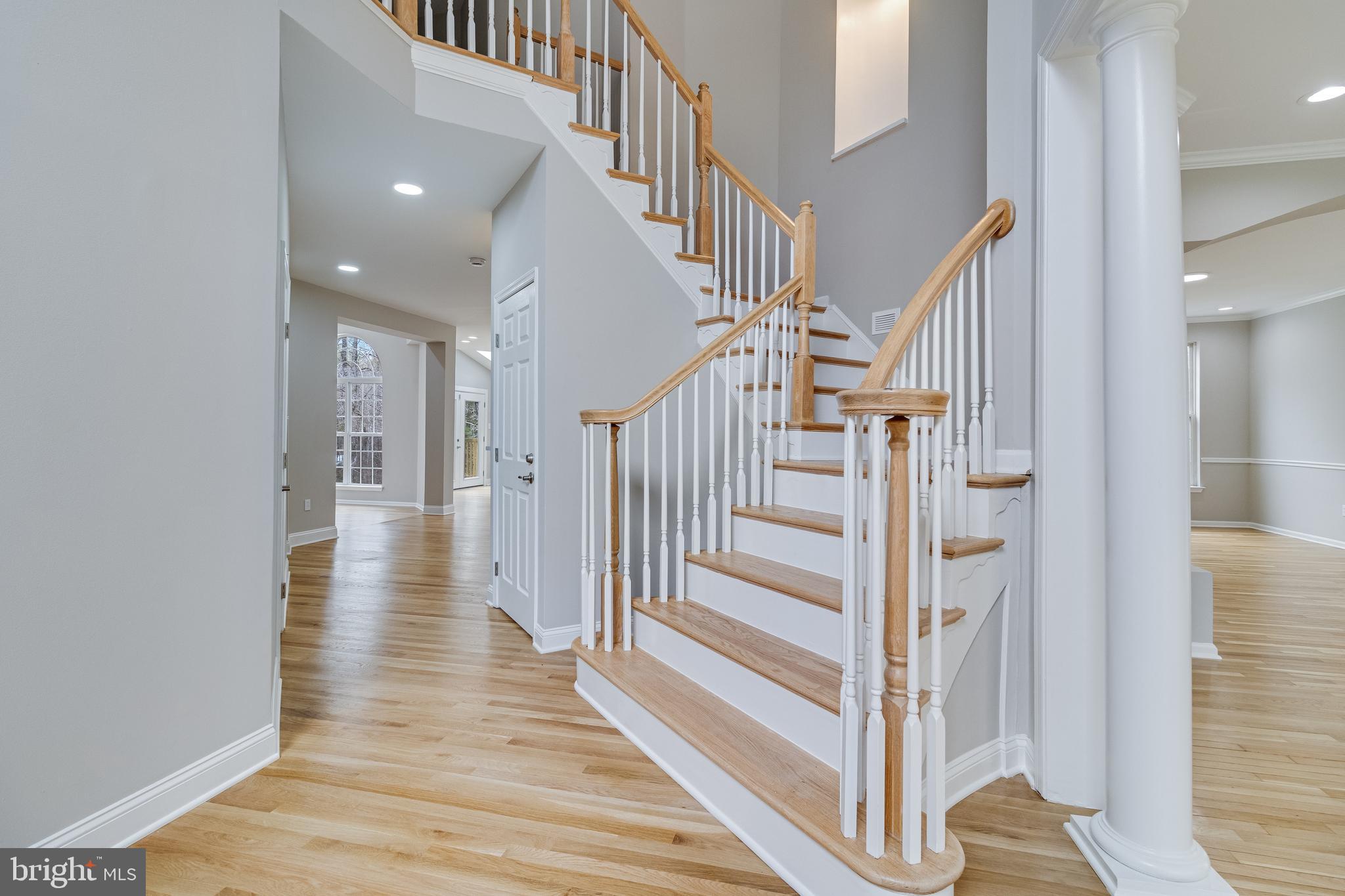 LONGMEADE - Residential