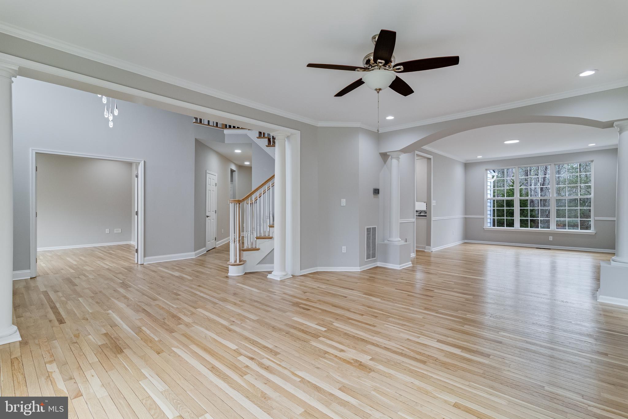 LONGMEADE - Residential