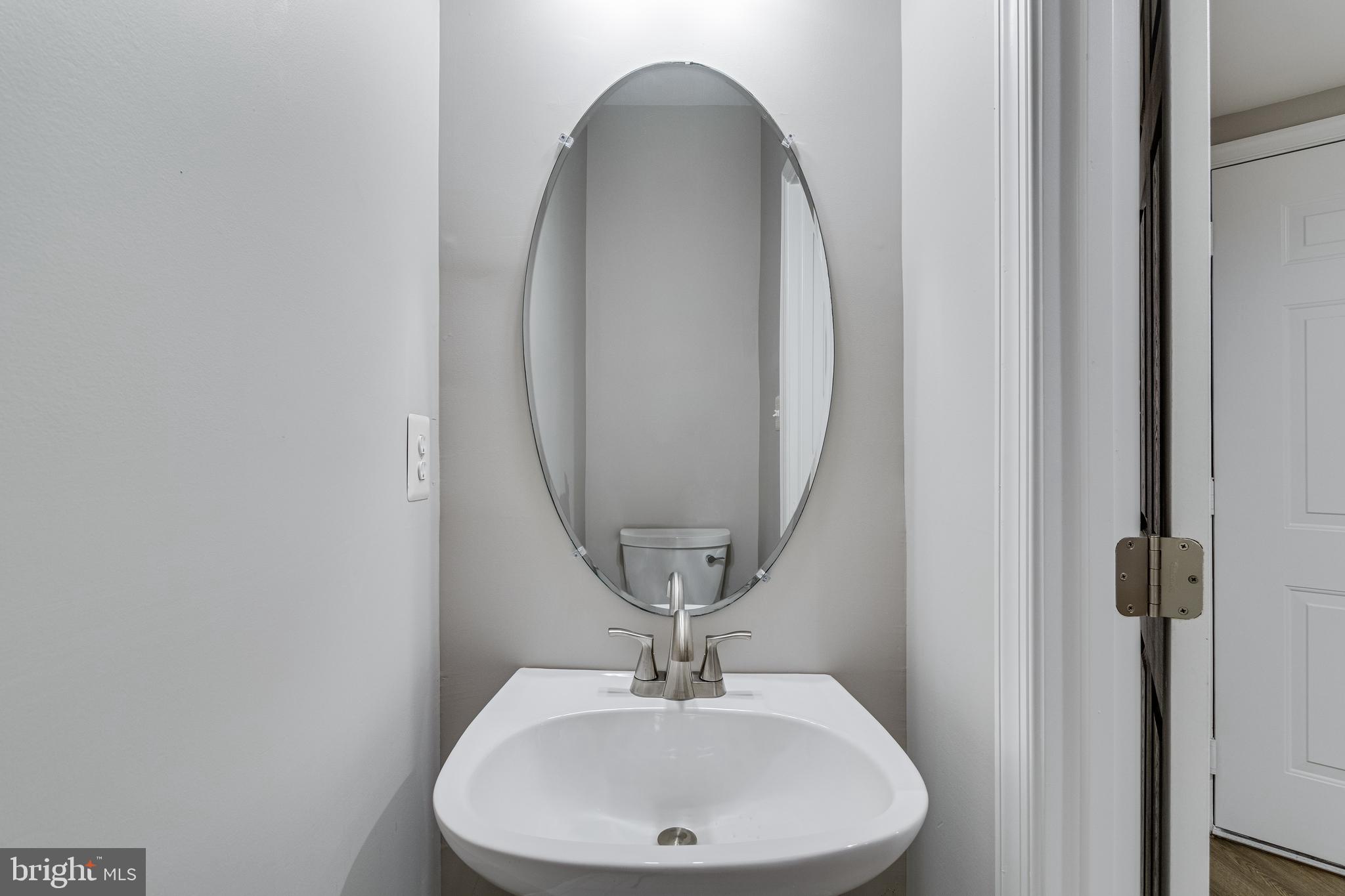 LONGMEADE - Residential