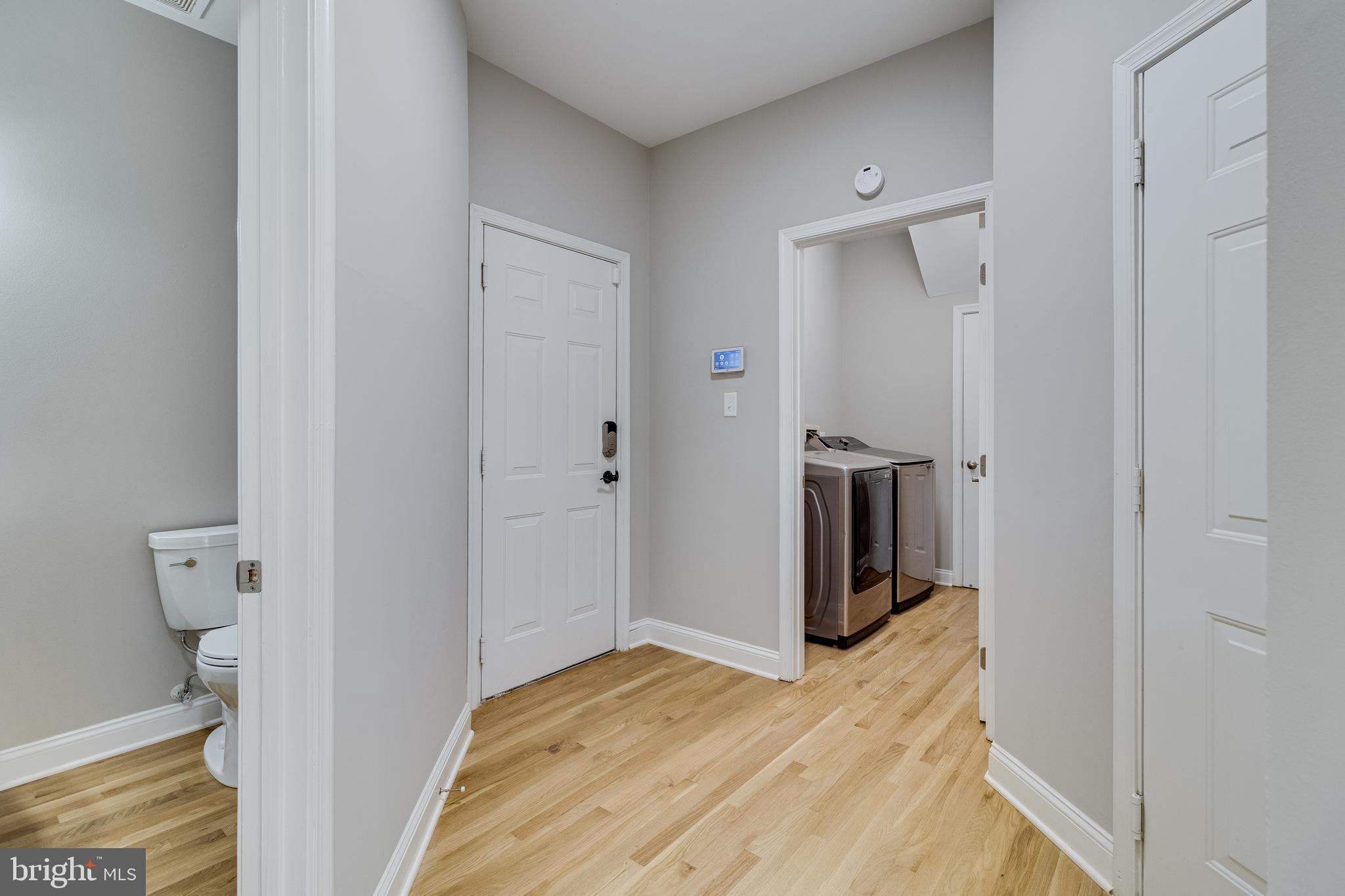 LONGMEADE - Residential