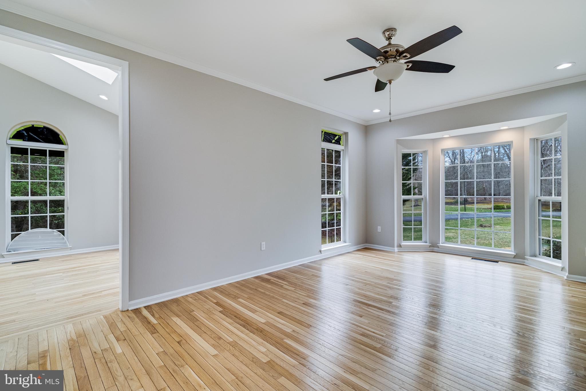 LONGMEADE - Residential