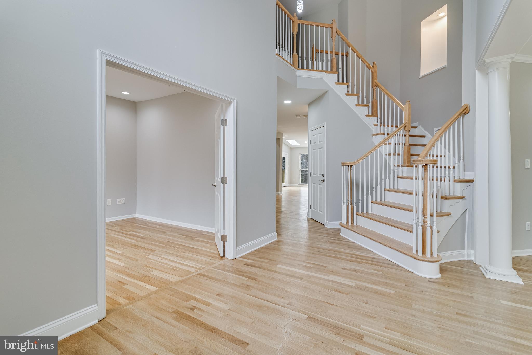 LONGMEADE - Residential