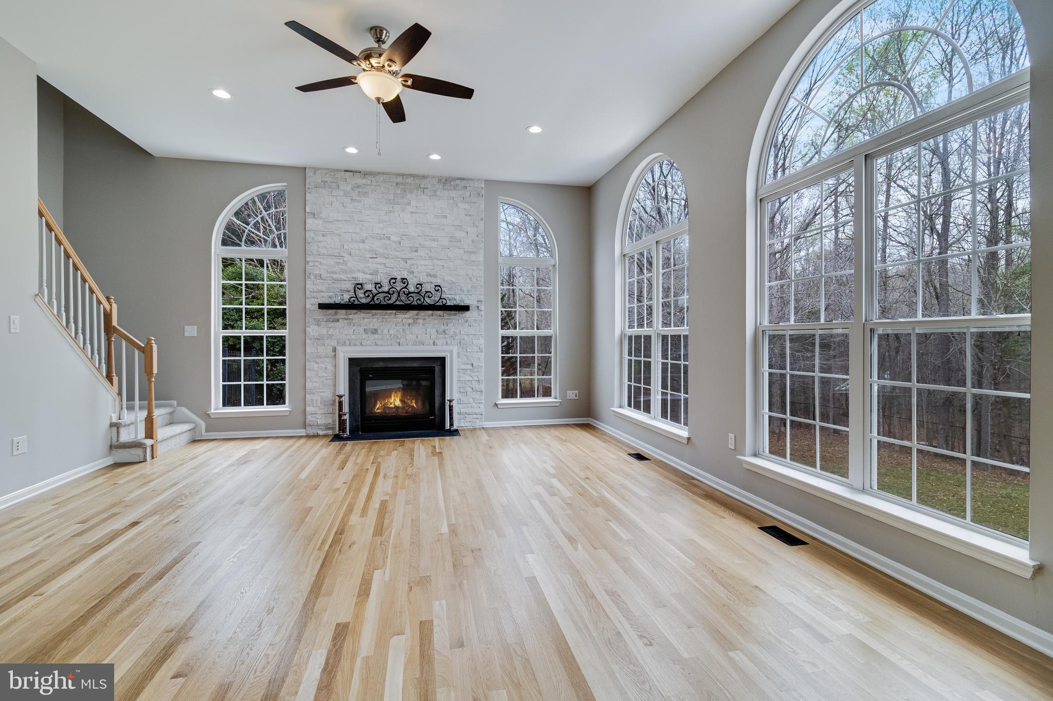 LONGMEADE - Residential