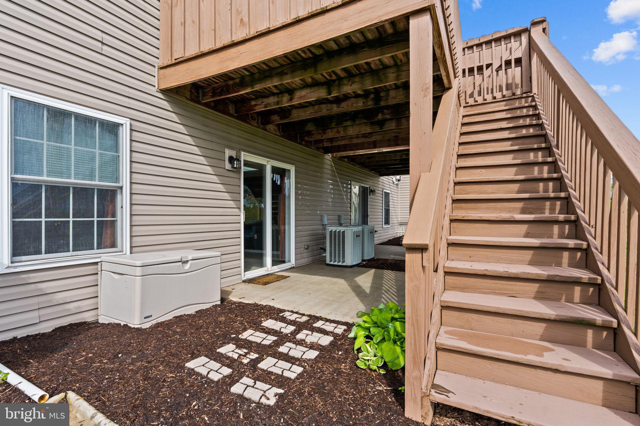 IVY RIDGE - Residential