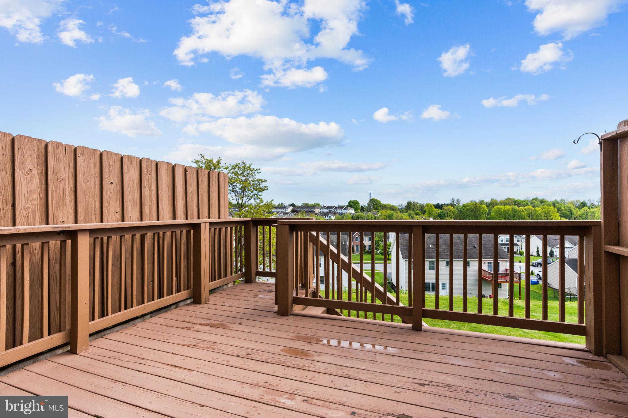 IVY RIDGE - Residential