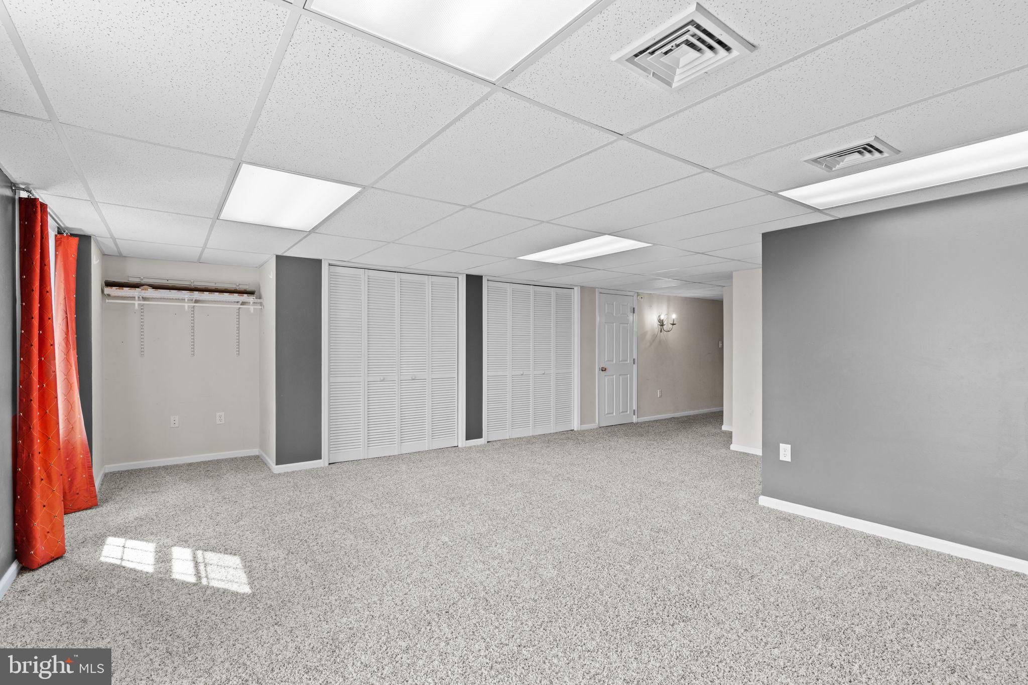 IVY RIDGE - Residential