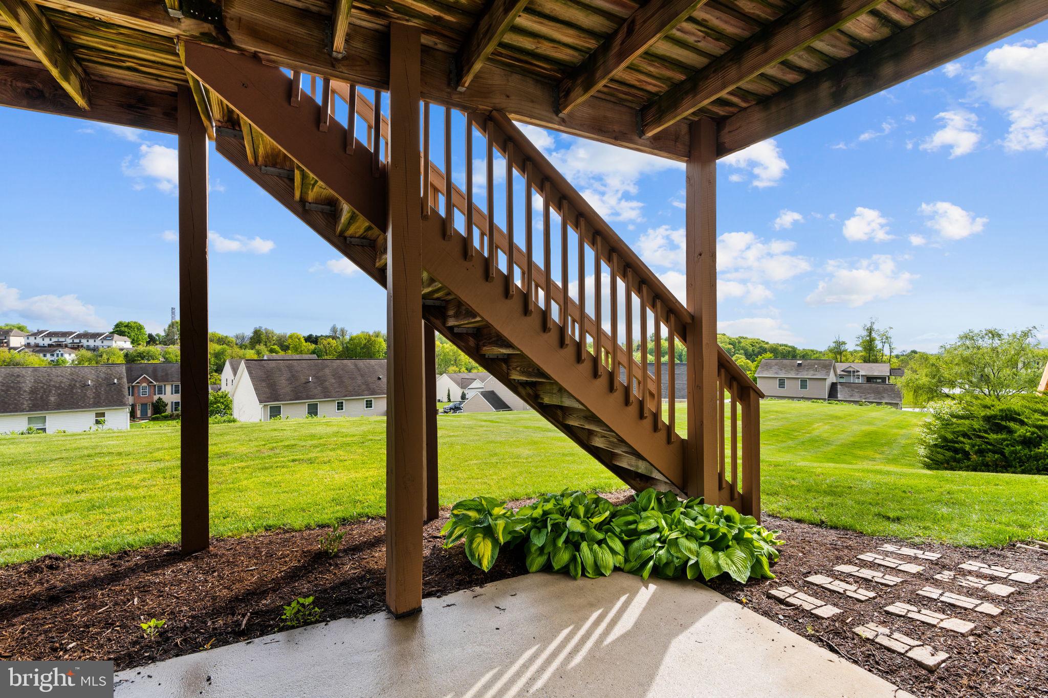 IVY RIDGE - Residential