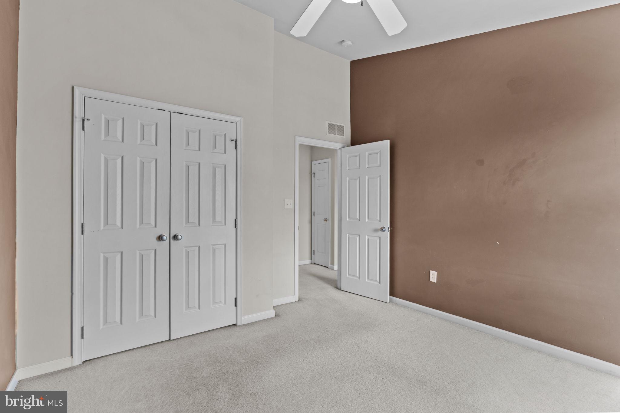 IVY RIDGE - Residential