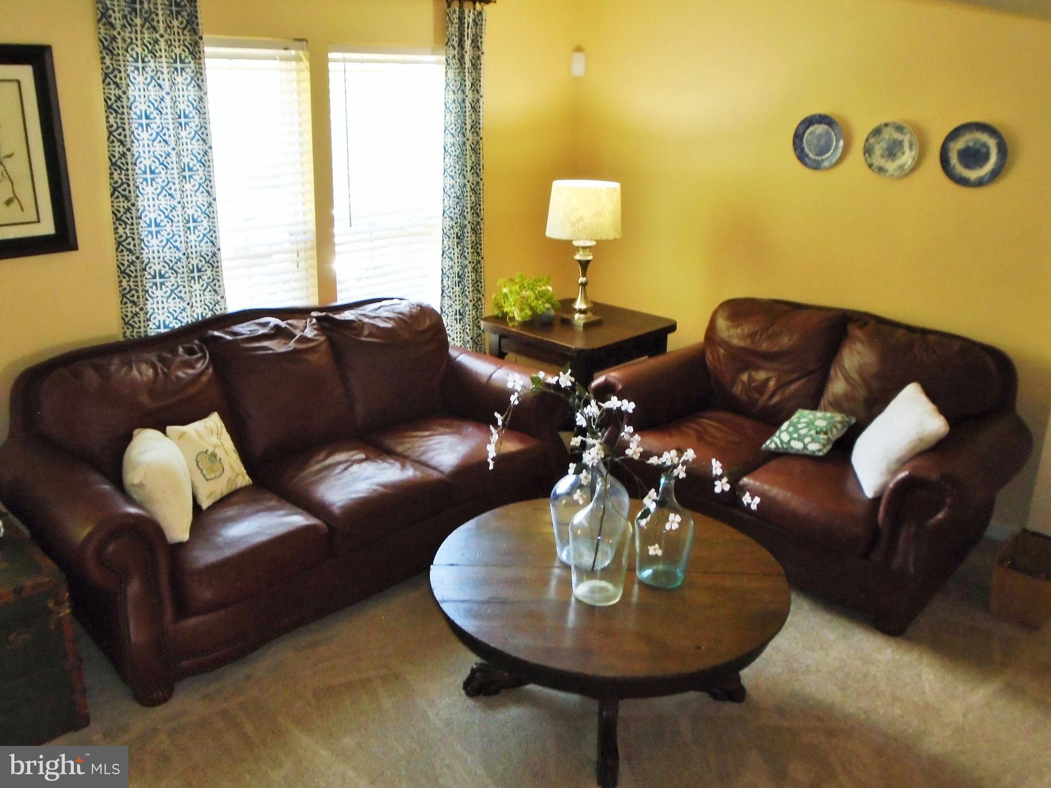 LAKELAND PLACE - Residential