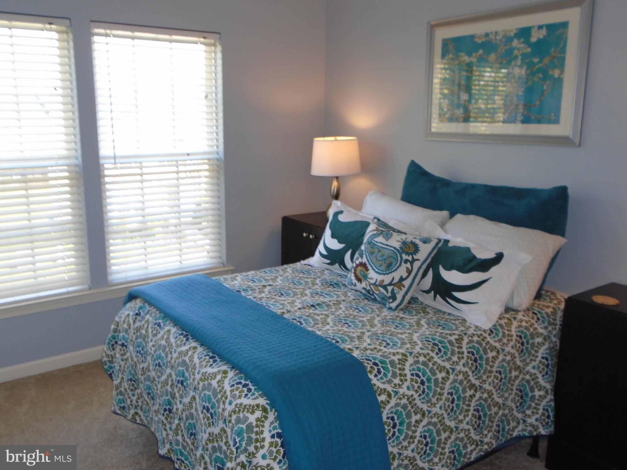 LAKELAND PLACE - Residential