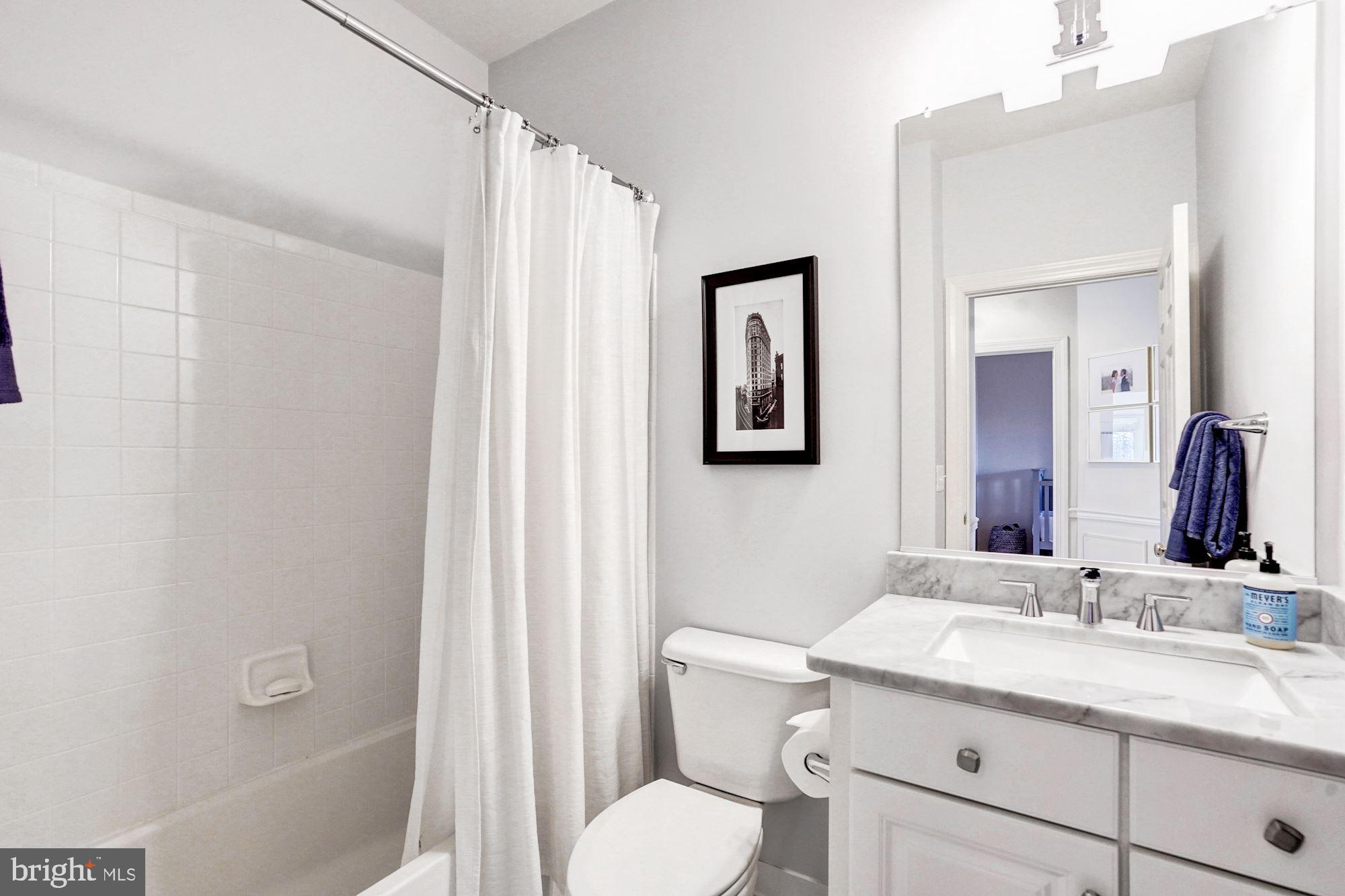 RIVER CREEK - Residential