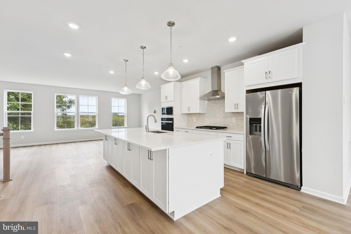 9726 GAELIC PLACE