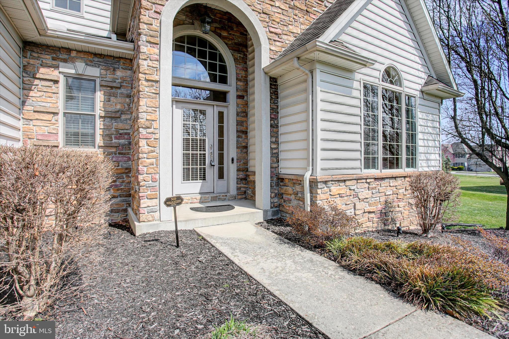 MEADOWBROOK FARMS - Residential