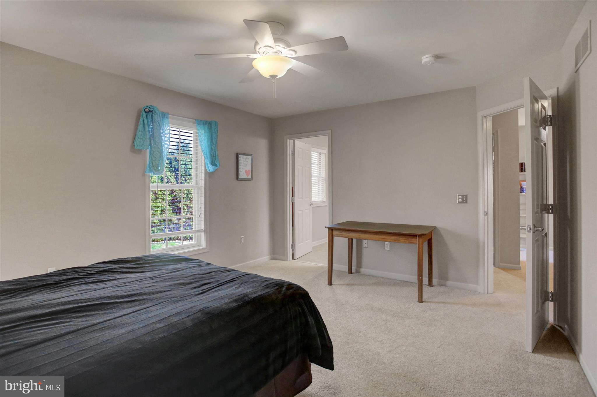 MEADOWBROOK FARMS - Residential