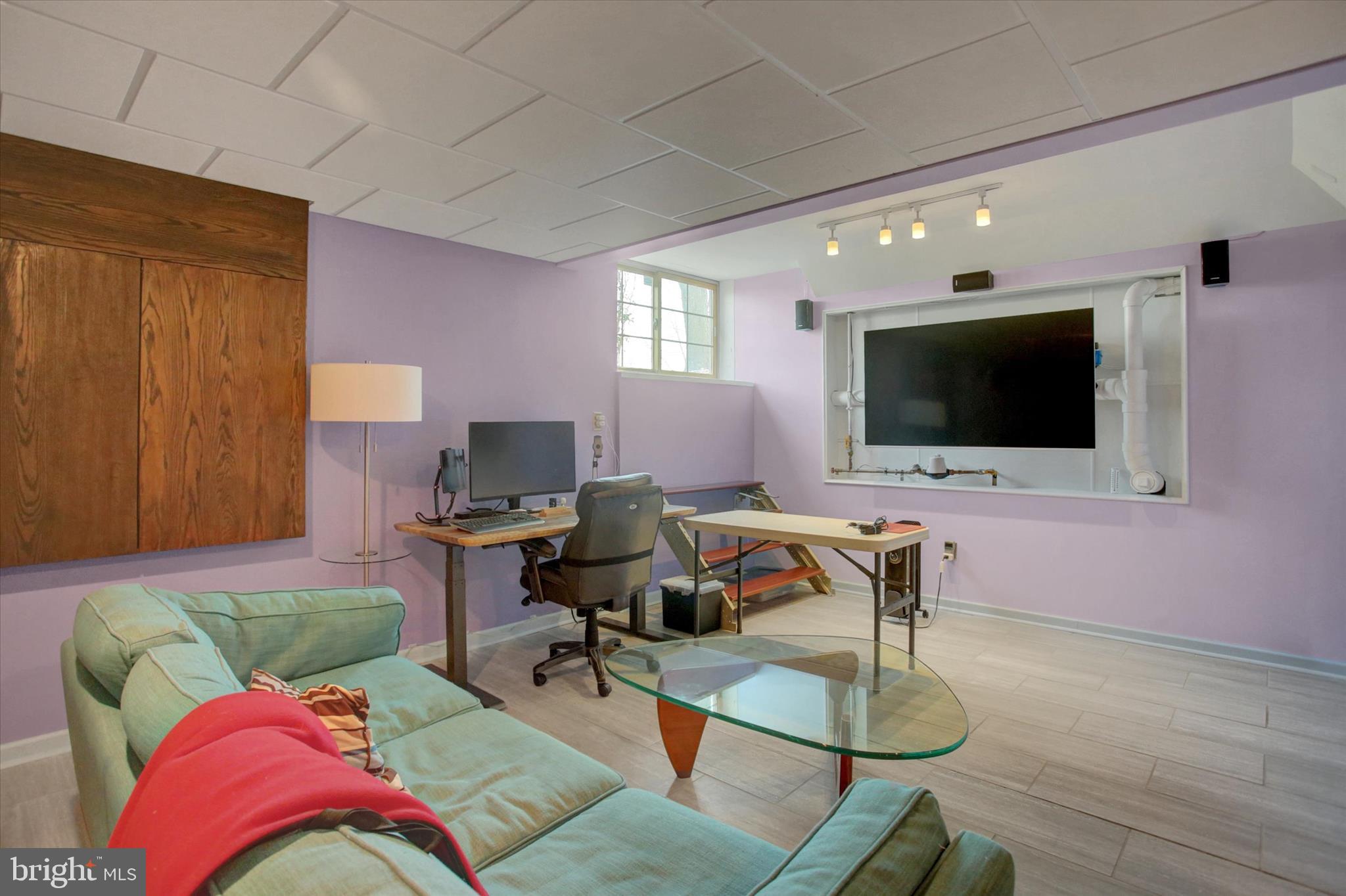 MEADOWBROOK FARMS - Residential