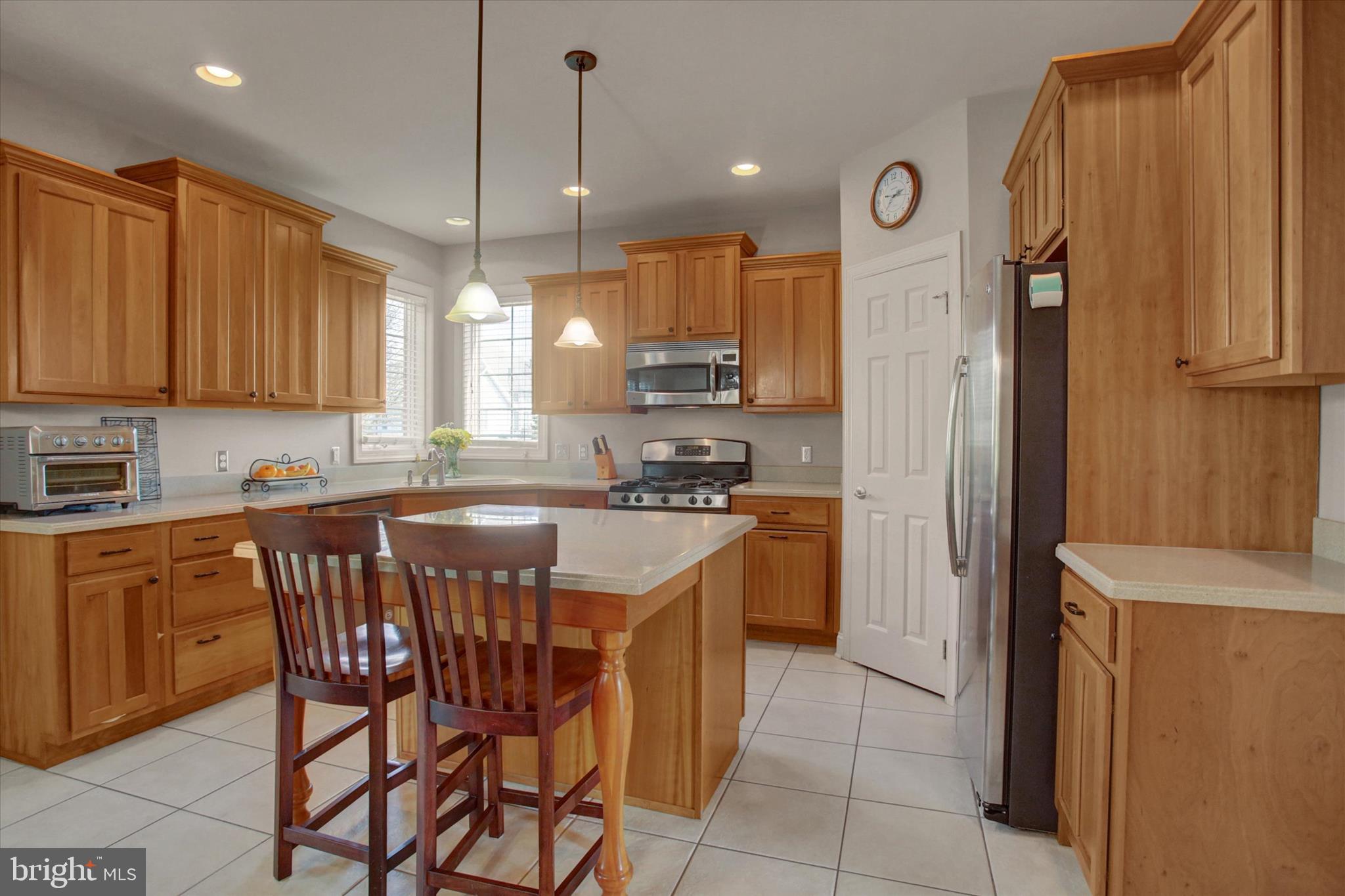 MEADOWBROOK FARMS - Residential