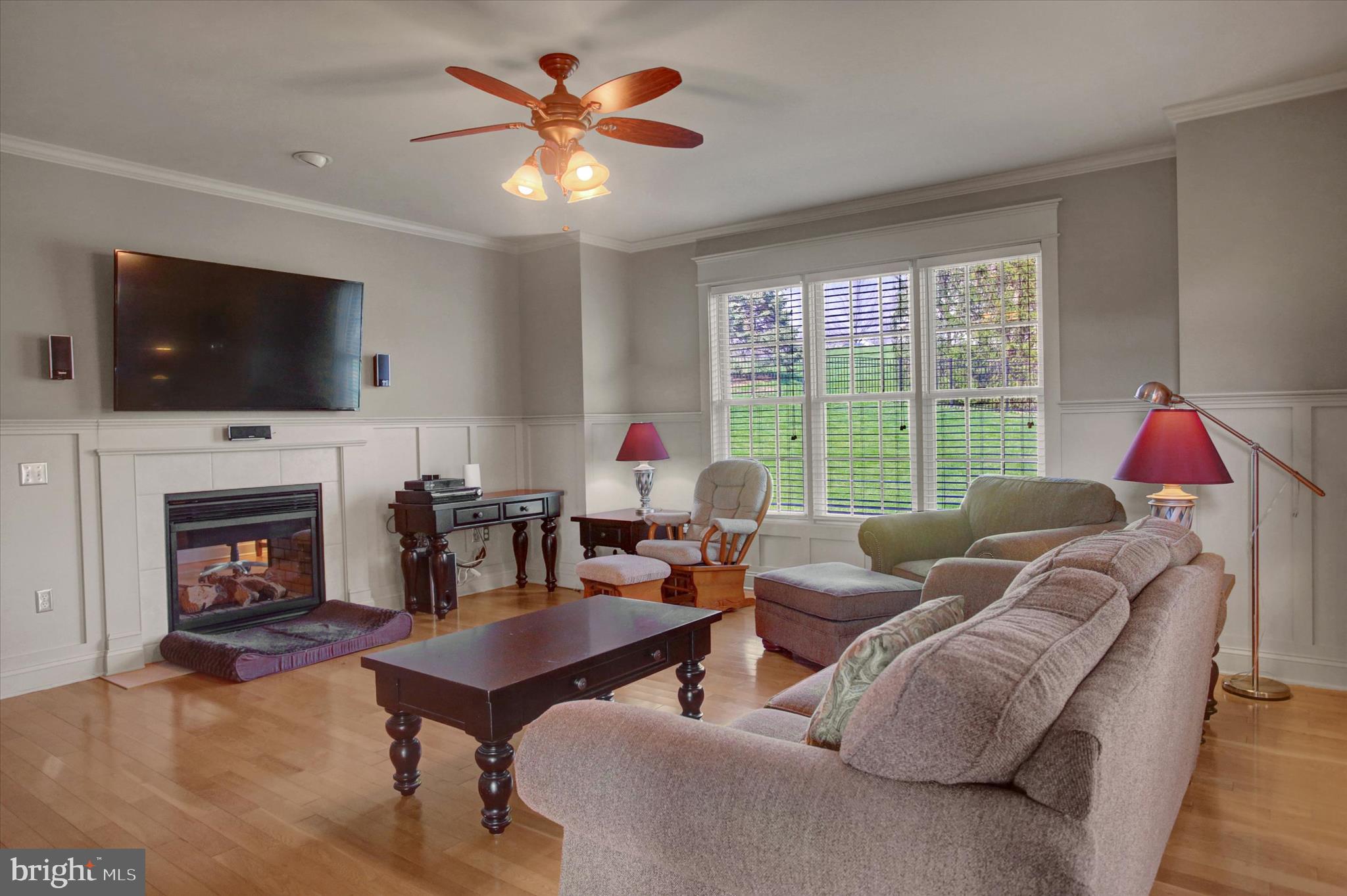 MEADOWBROOK FARMS - Residential