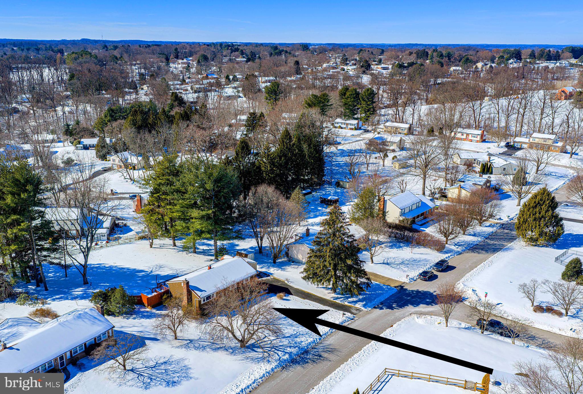 HARFORD HUNT MANOR - Residential