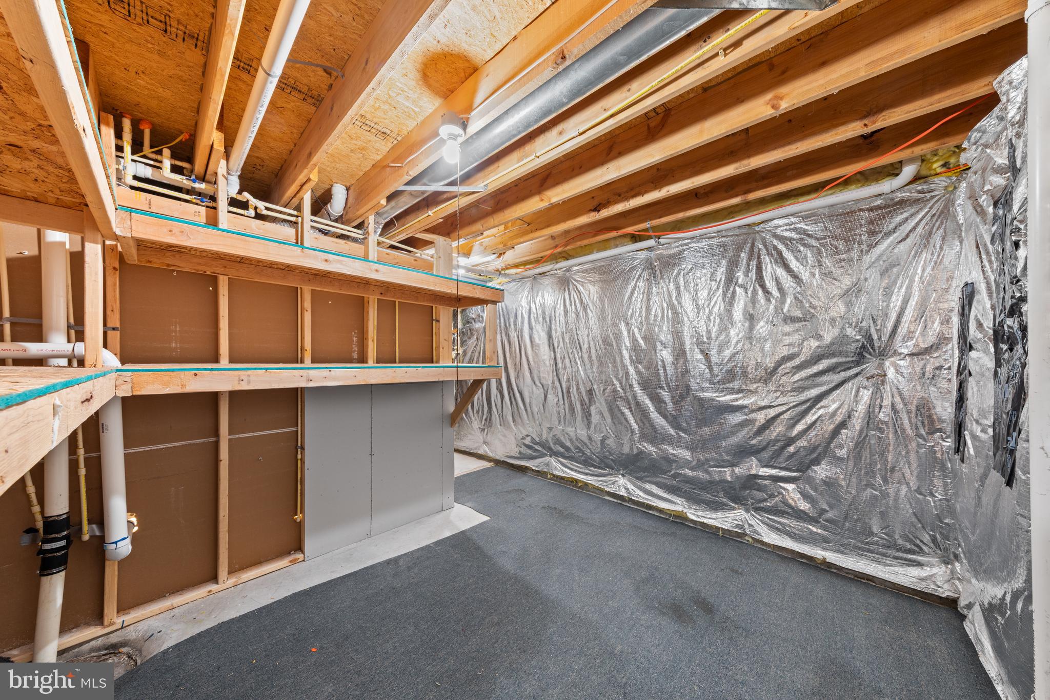 HARBOR POINTE - Residential