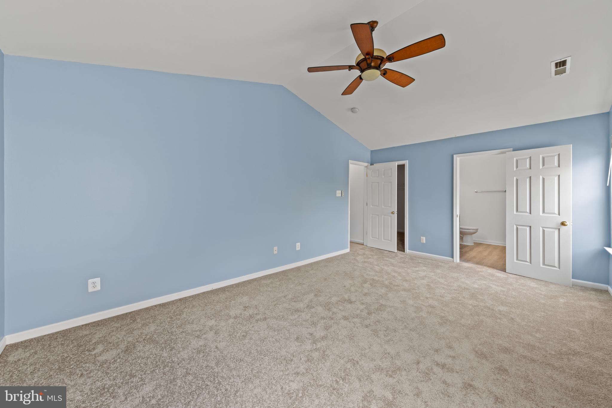 HARBOR POINTE - Residential