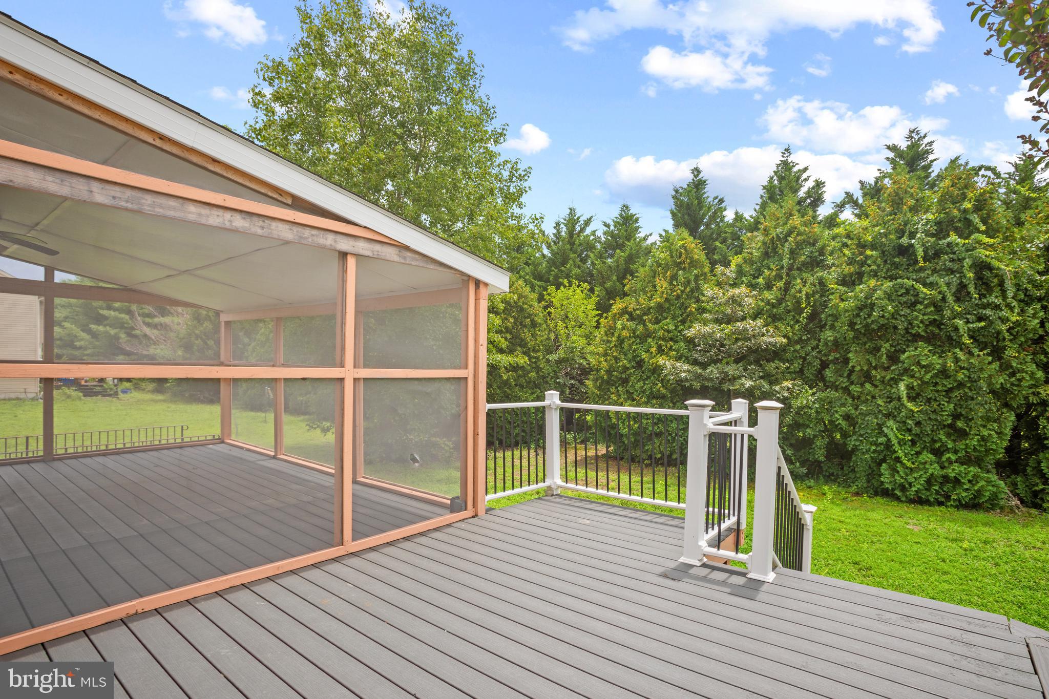 HARBOR POINTE - Residential