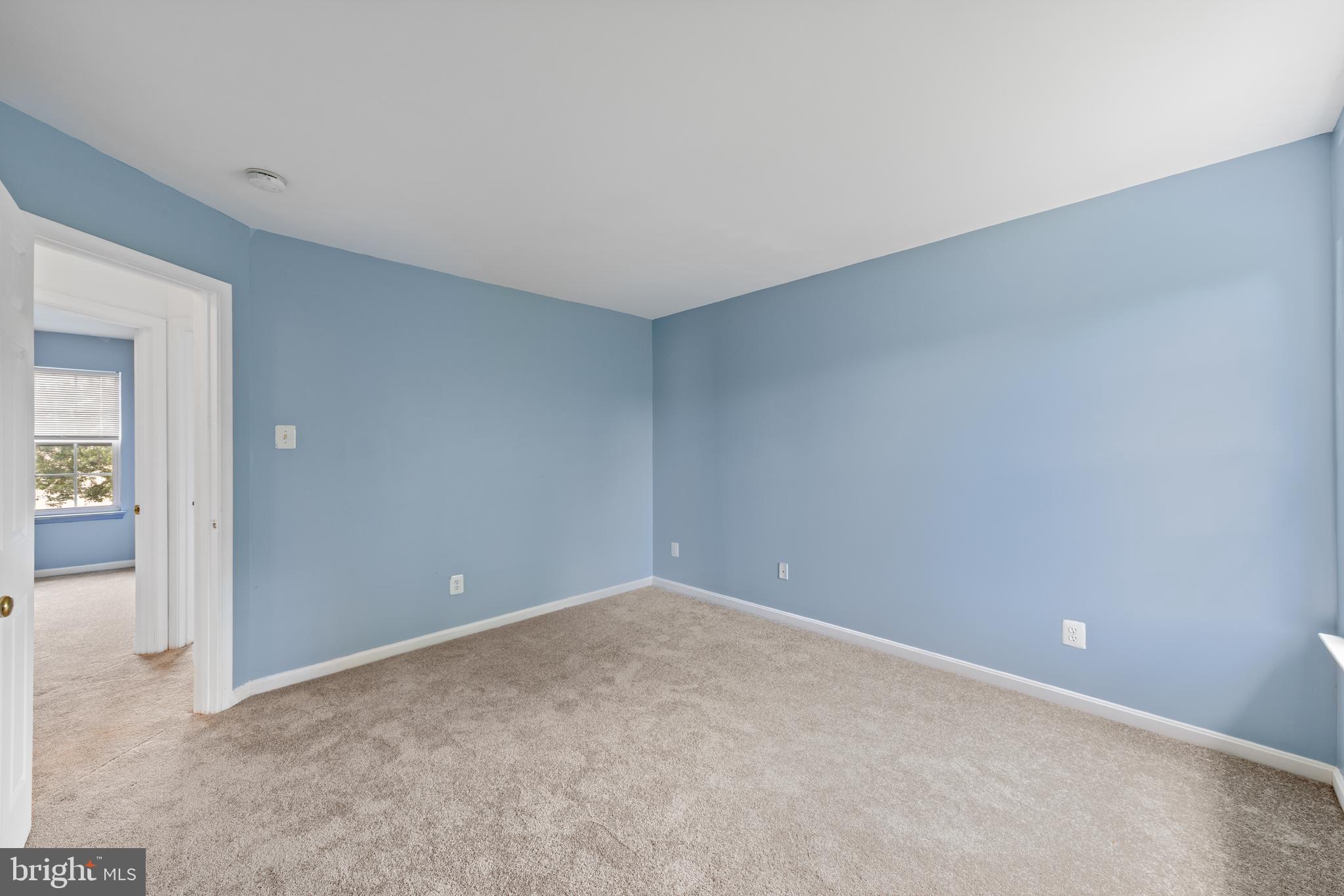 HARBOR POINTE - Residential