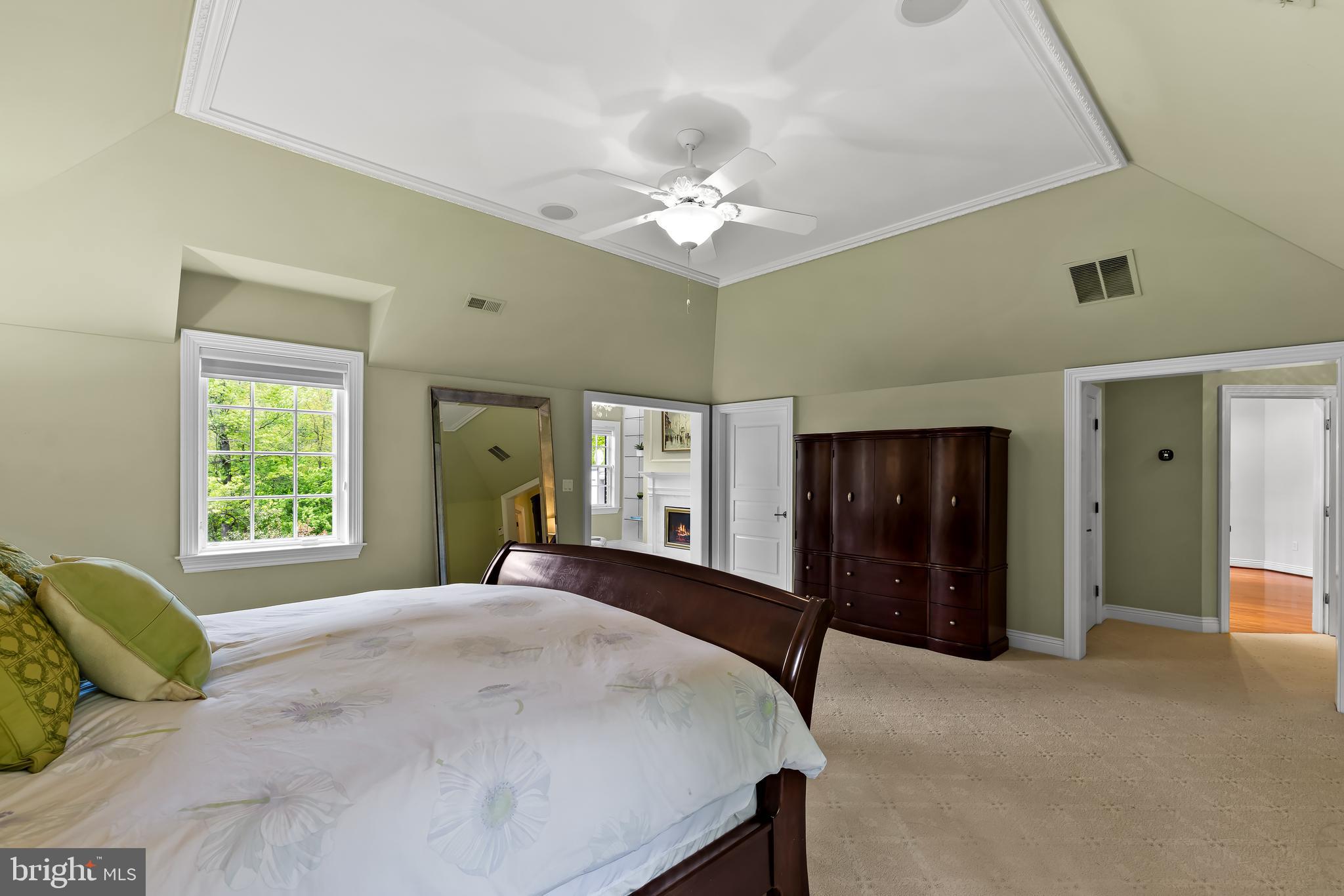 CHESTNUT WOODS - Residential