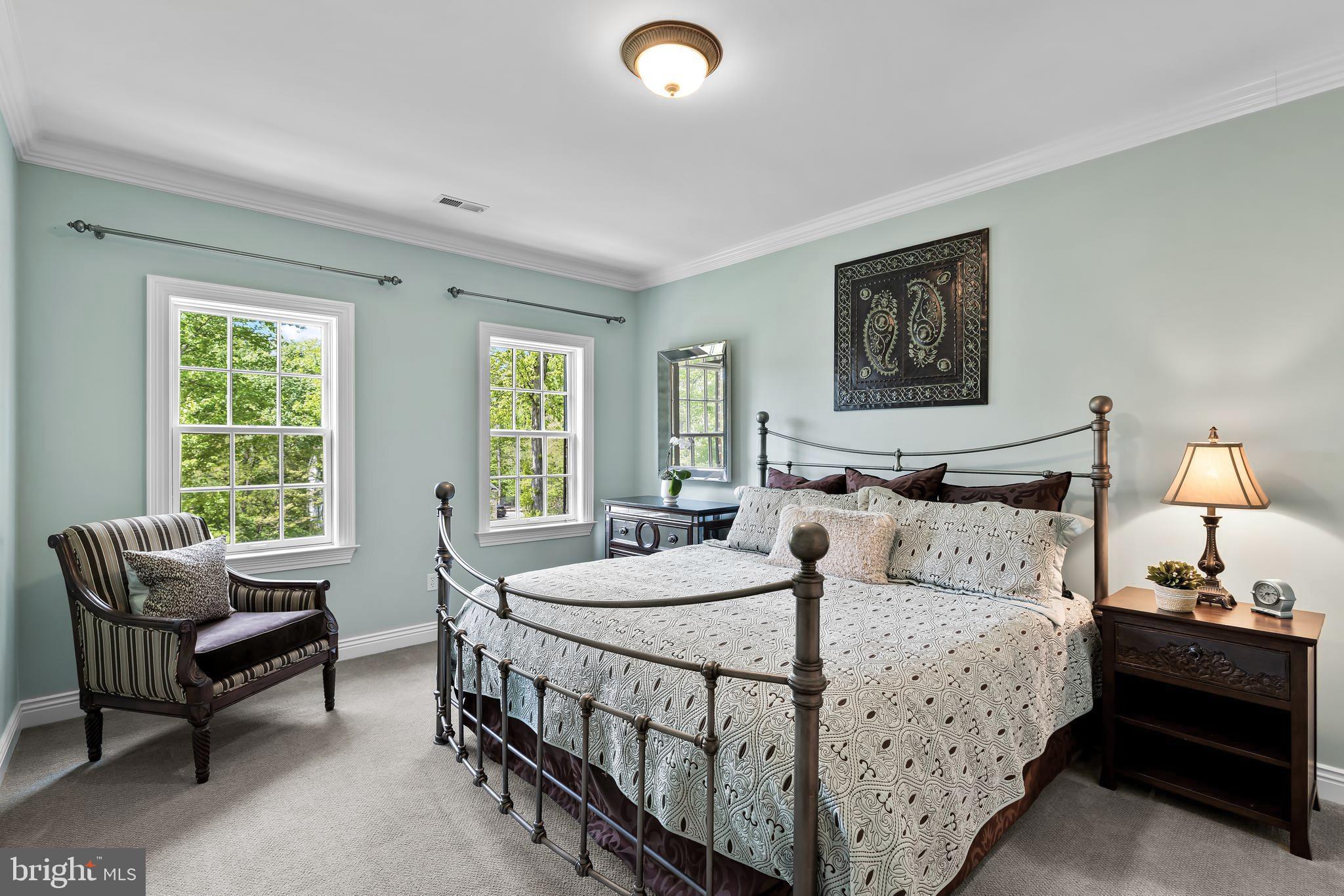 CHESTNUT WOODS - Residential