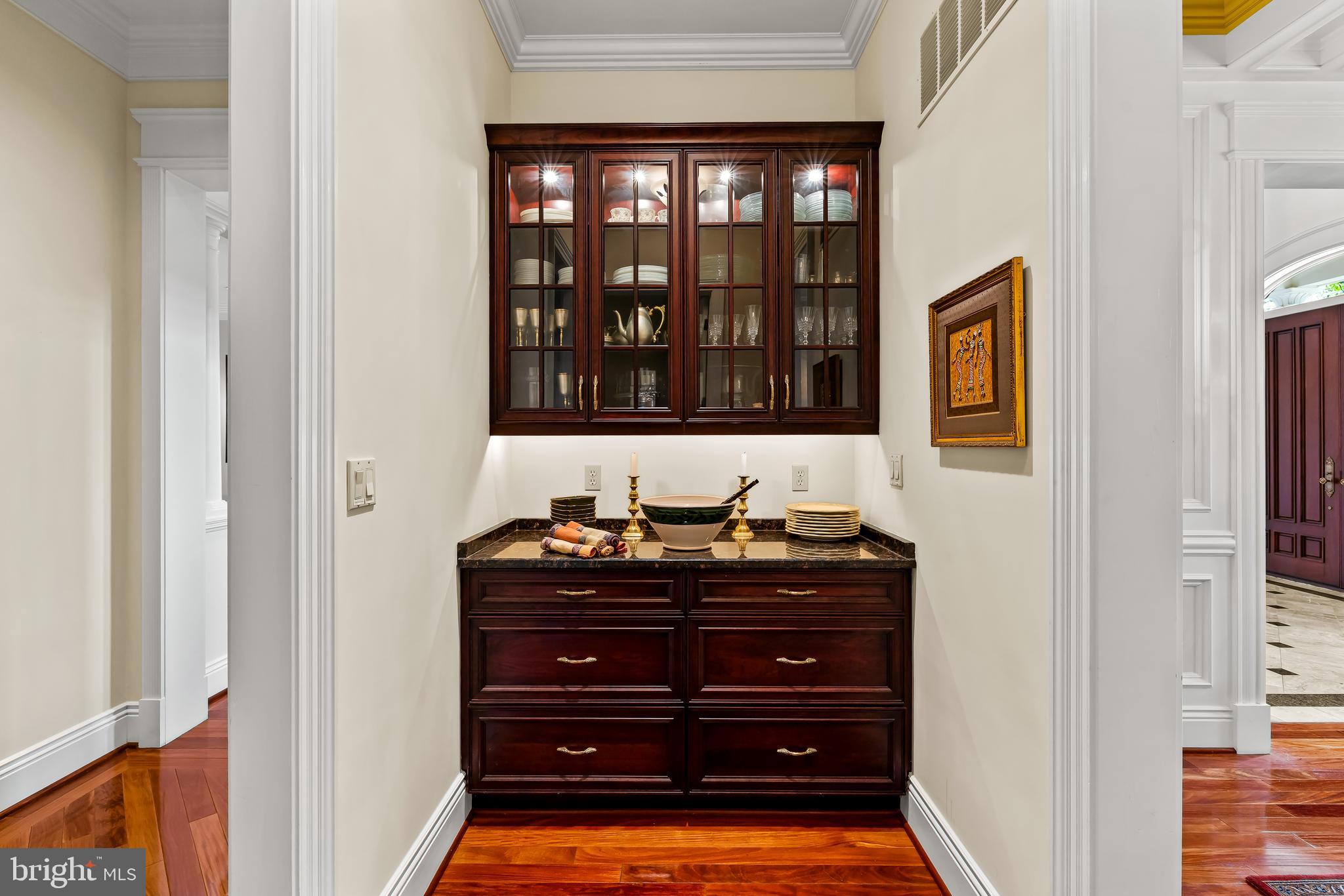 CHESTNUT WOODS - Residential