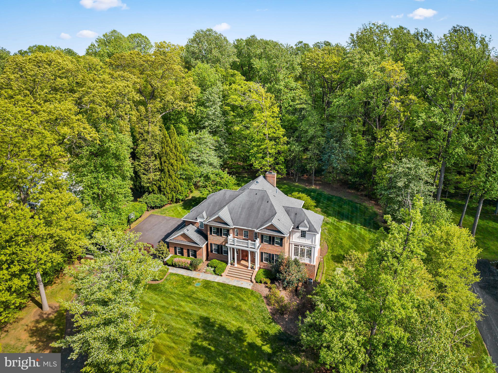 CHESTNUT WOODS - Residential
