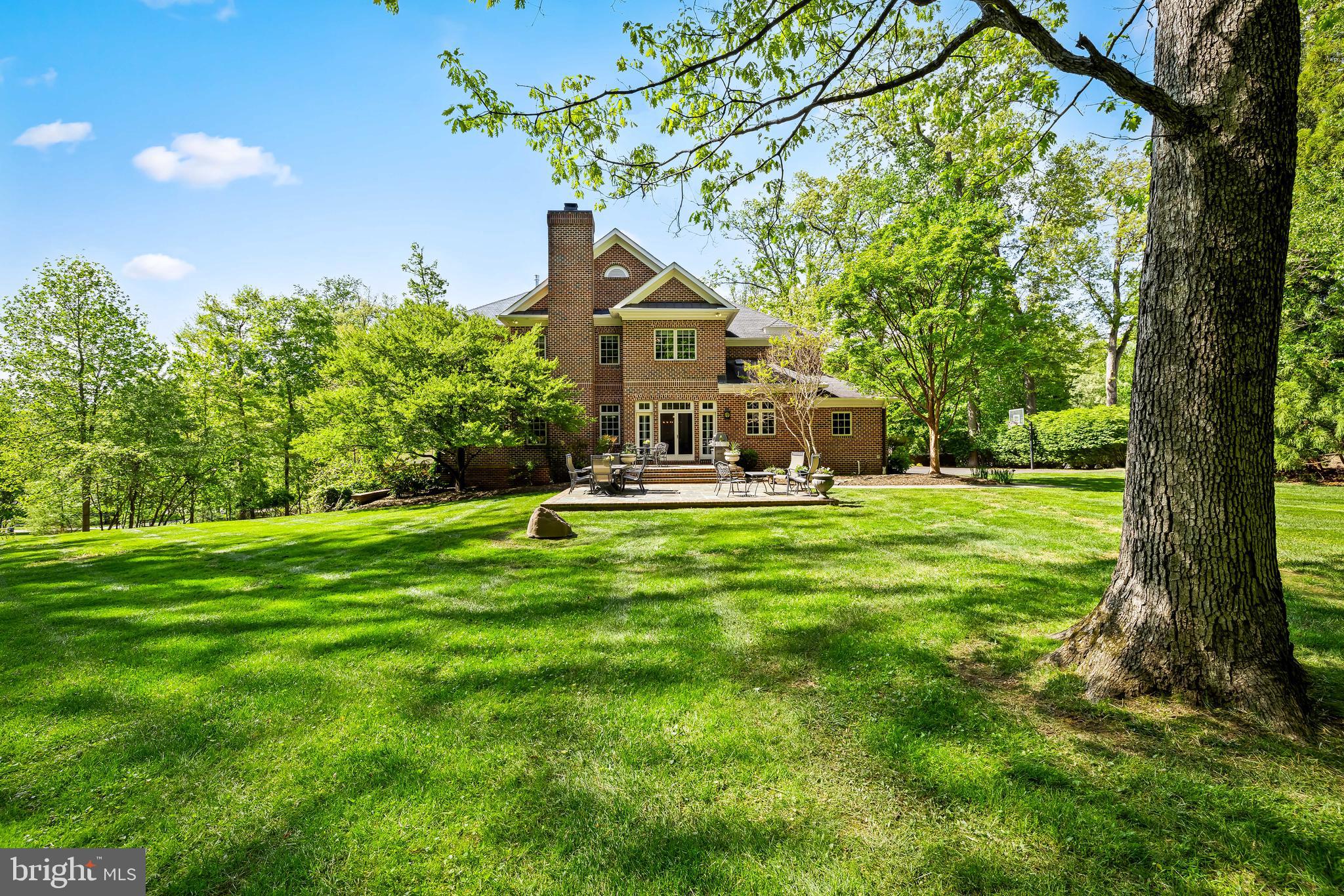 CHESTNUT WOODS - Residential
