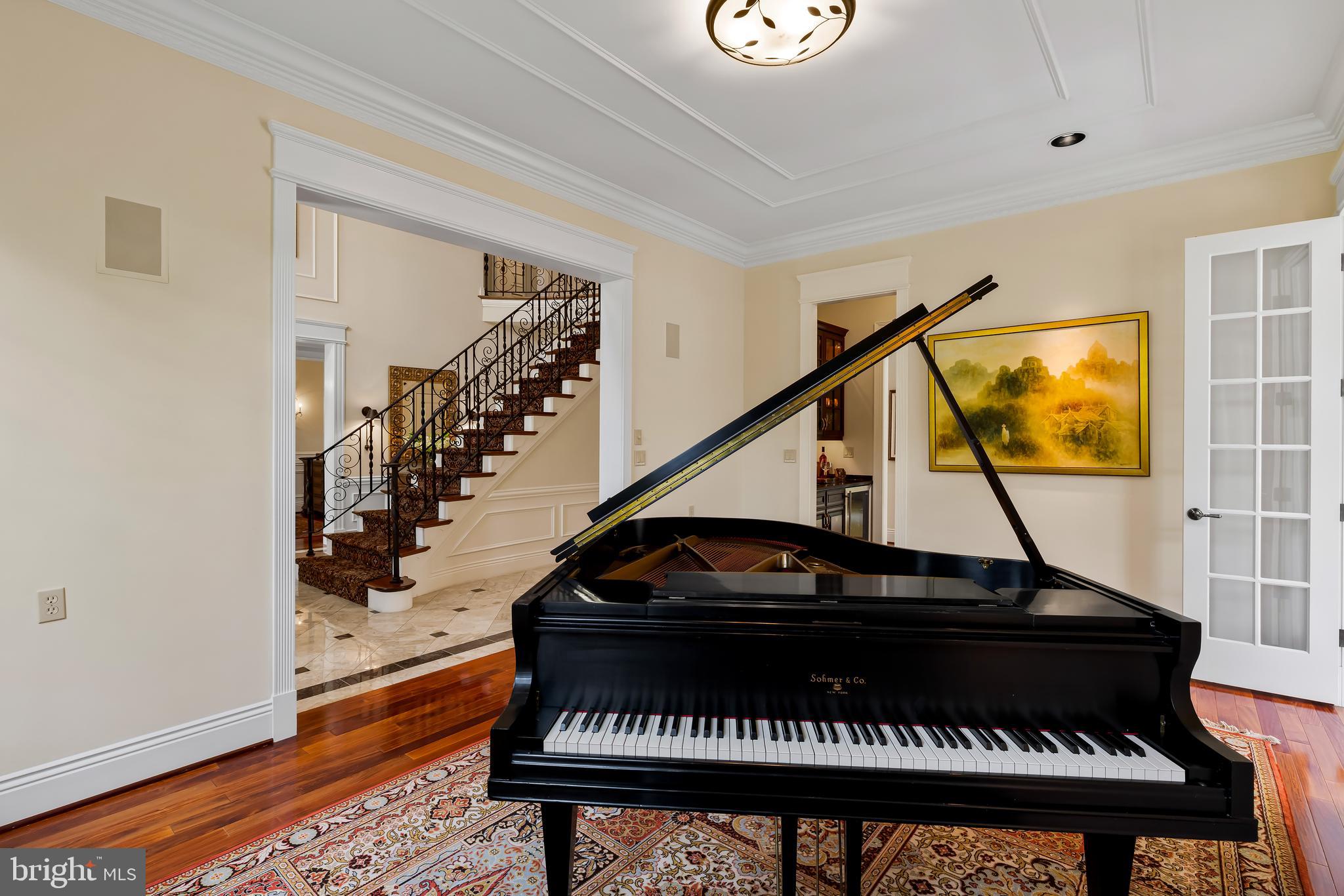 CHESTNUT WOODS - Residential