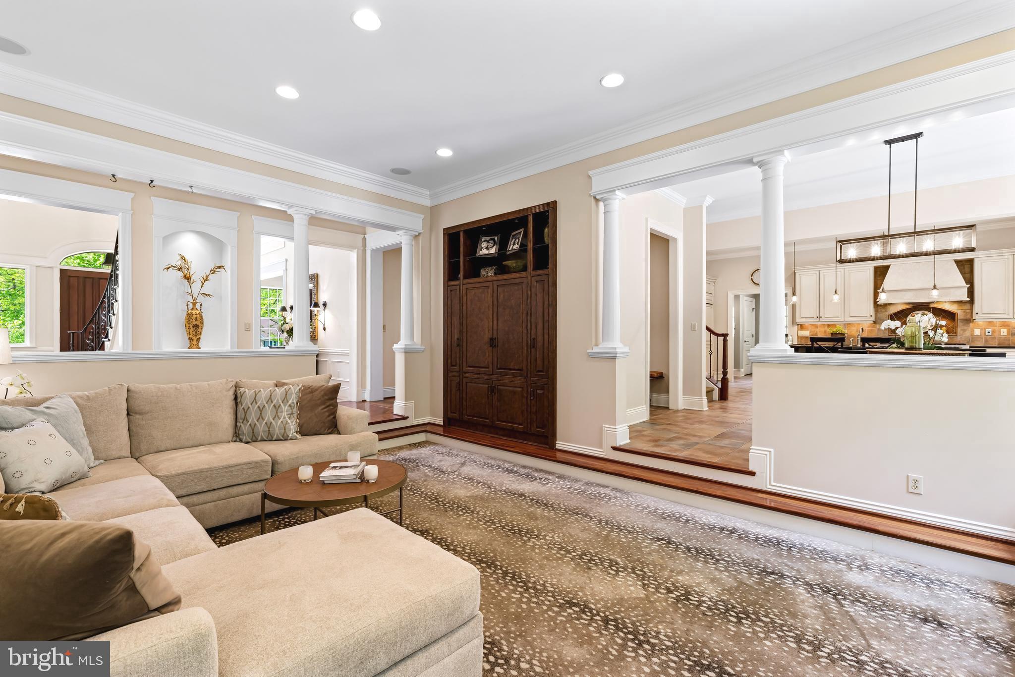 CHESTNUT WOODS - Residential
