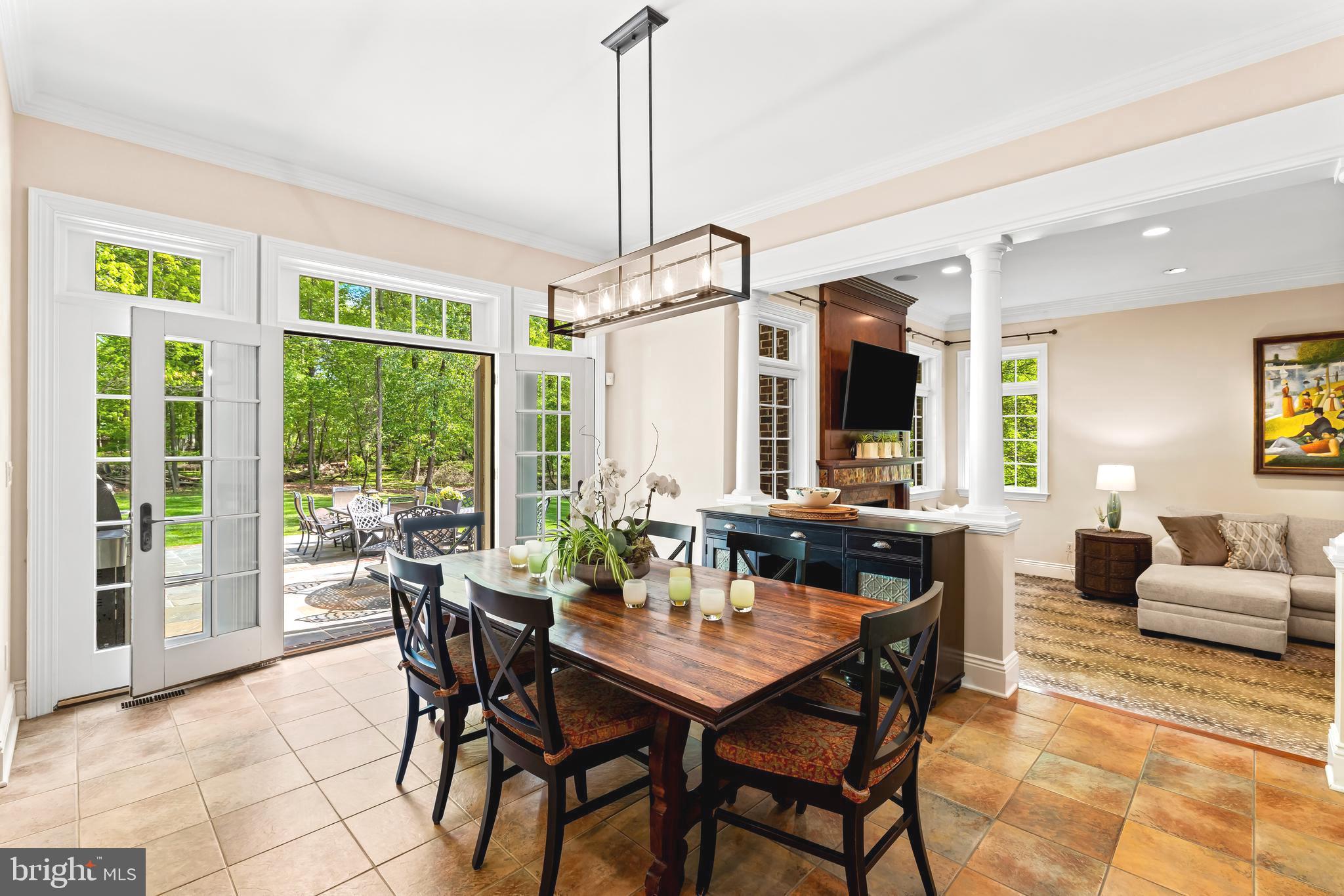 CHESTNUT WOODS - Residential